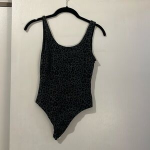 TNA bodysuit size s